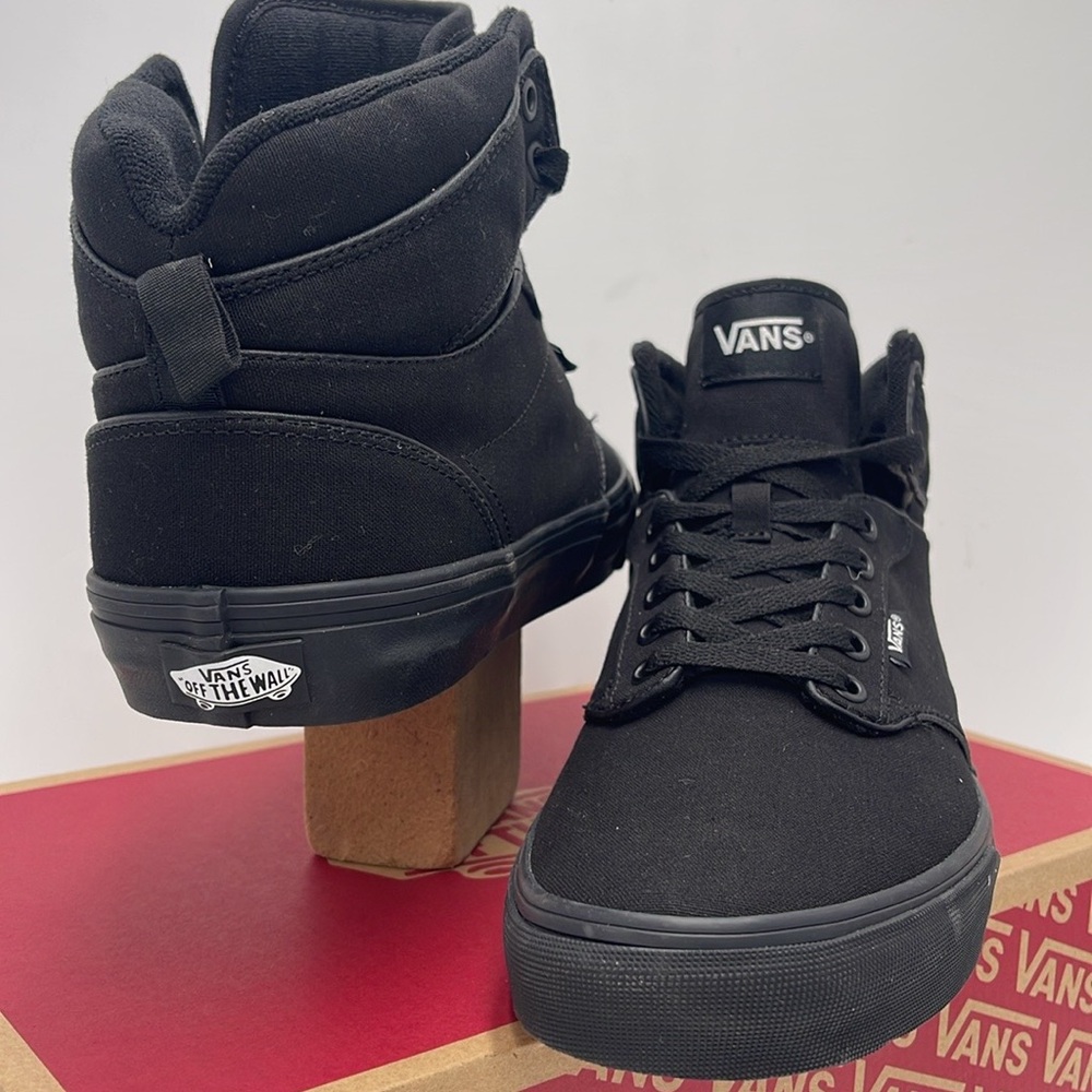 Vans WMNS Black High-Top Sneakers Atwood Hi (Canvas) Black/Black
VN0A38BV186 - Picture 8 of 16